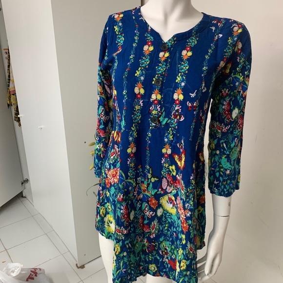 Blue flowe butterfly multicolored dress Pakistani - Picture 5 of 6